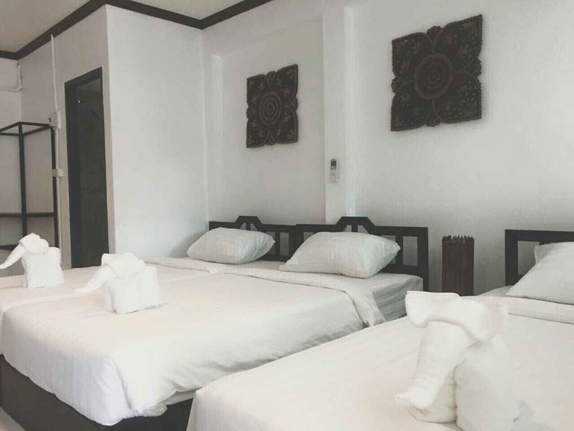 V Lodge Τσιάνγκ Μάι Εξωτερικό φωτογραφία